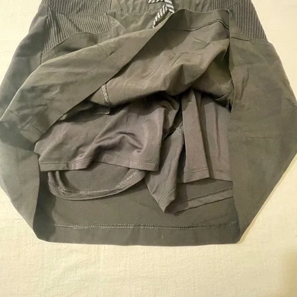 Avalanche Outdoor Skort Women's Medium Black Athletic Skirt Golf Active - Picture 4 of 6